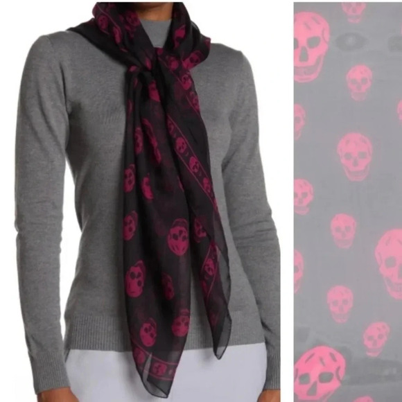 Alexander McQueen Accessories - Alexander McQueen Scarf - New with Tags